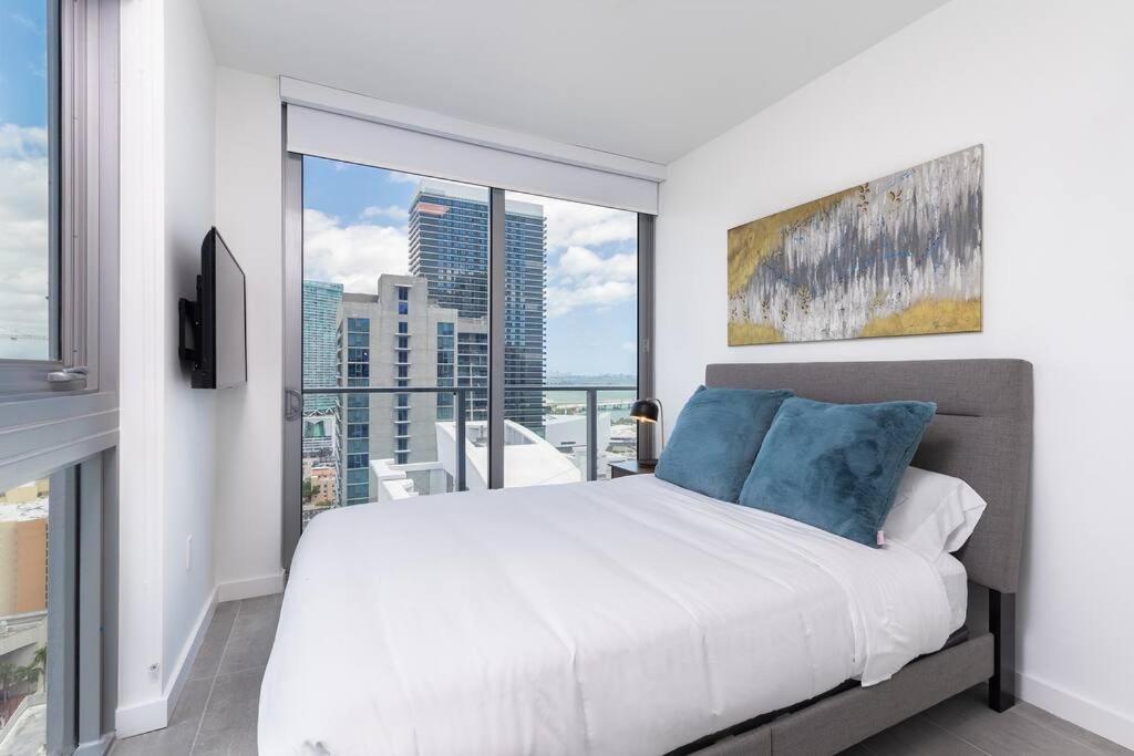 Amazing 2 Bedroom 30Th Floor Downtown Free Parking Miami Exteriör bild