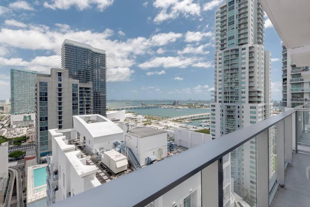 Amazing 2 Bedroom 30Th Floor Downtown Free Parking Miami Exteriör bild