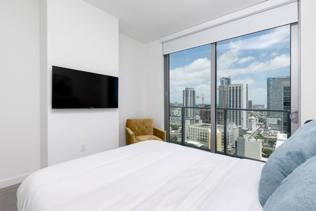 Amazing 2 Bedroom 30Th Floor Downtown Free Parking Miami Exteriör bild