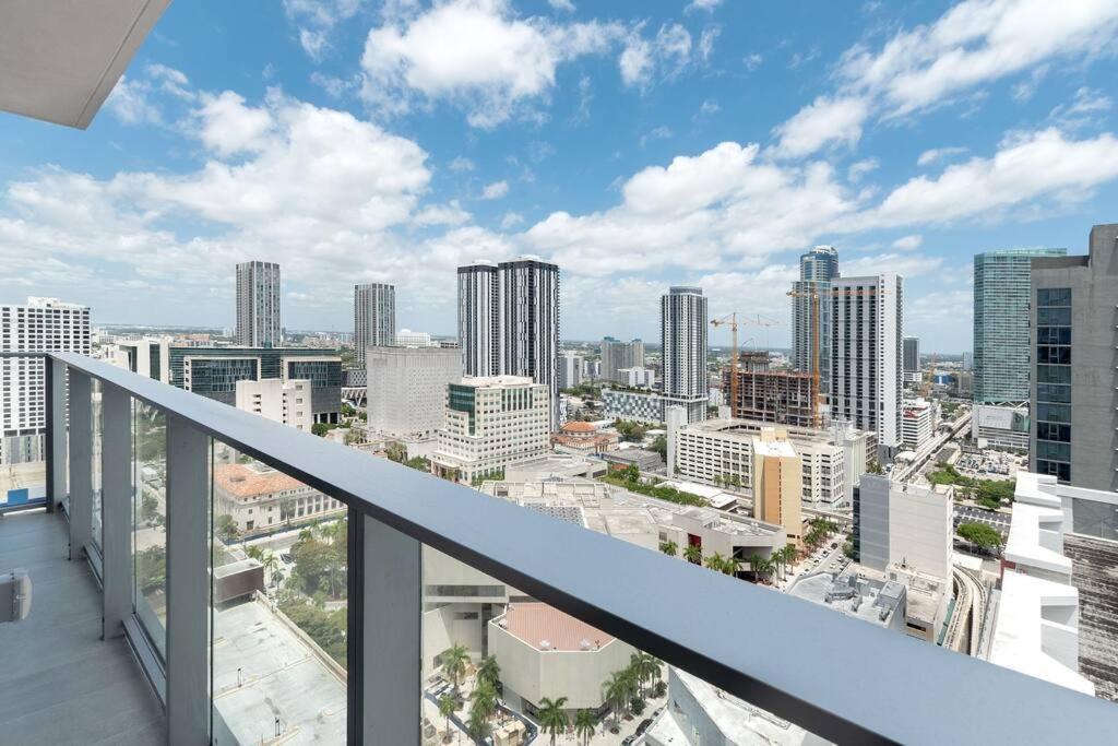 Amazing 2 Bedroom 30Th Floor Downtown Free Parking Miami Exteriör bild